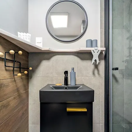 アパート Microhome Promenady Two-level By Bookinghost