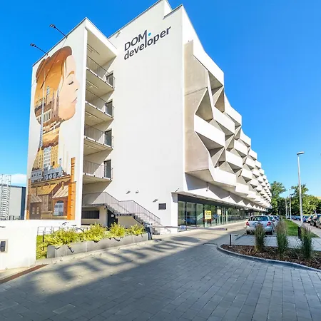 Microhome Promenady Two-level By Bookinghost *